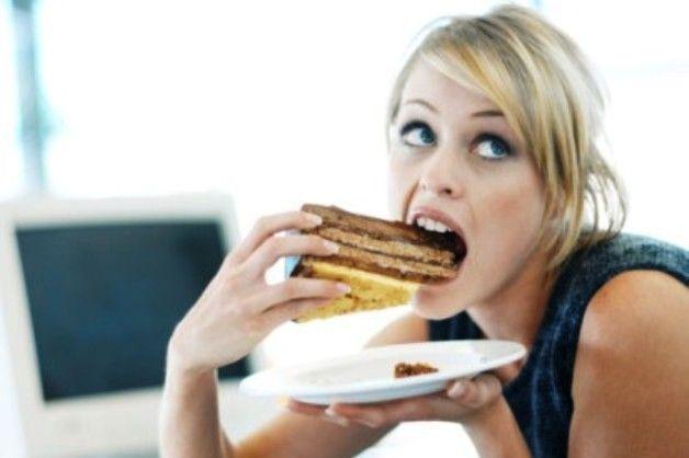 Candidosi, depressione, disbiosi: il cibo come rimedio-parte 2 Mangiare-dolci-candidosi